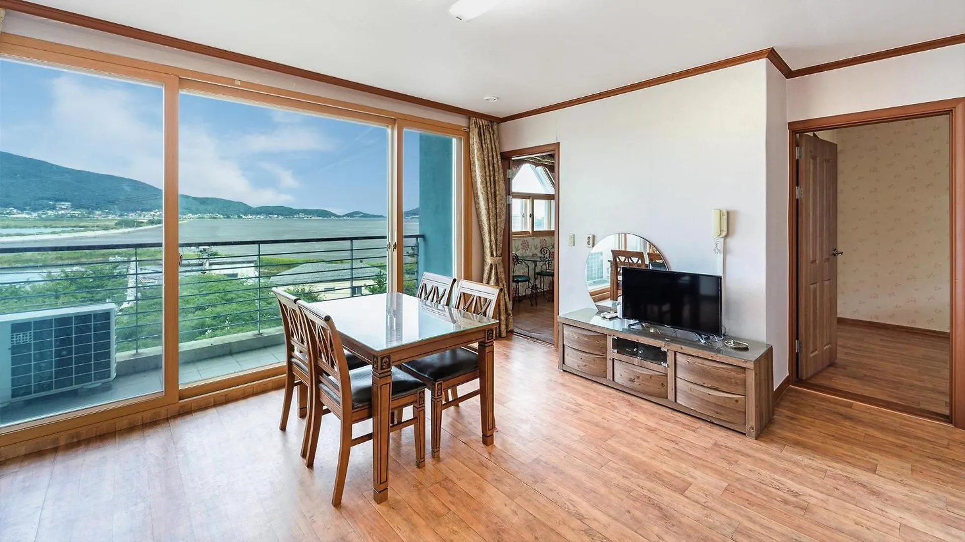 Ganghwa Dondaemoru Pension Incheon