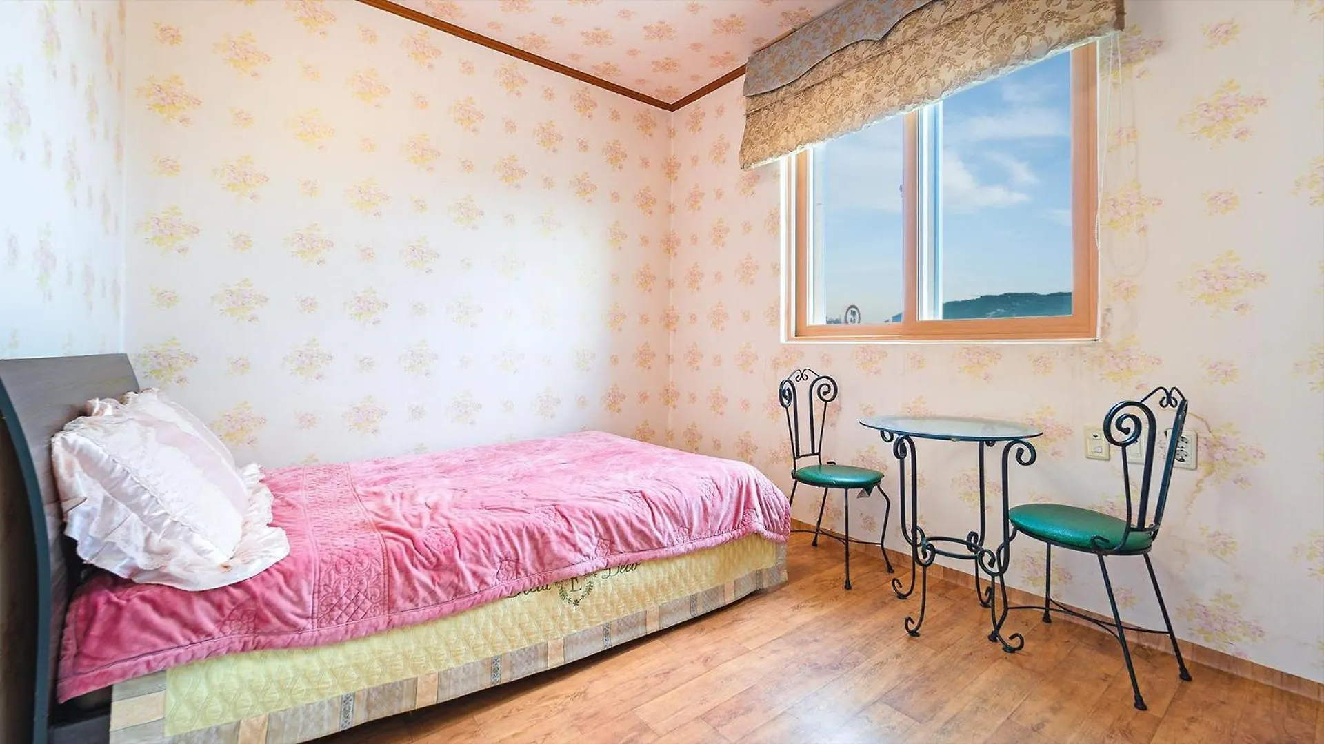 Ganghwa Dondaemoru Pension Incheon Holiday home